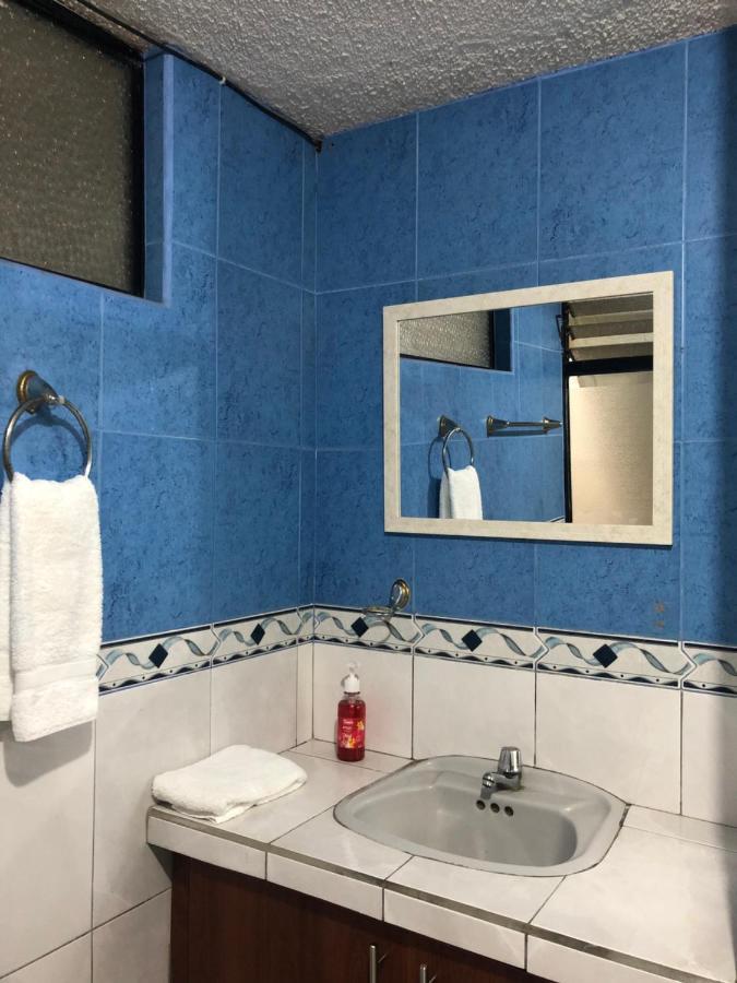 Comfort City Apartment 2 Bedroom 2 Bathroom Baños Eksteriør billede